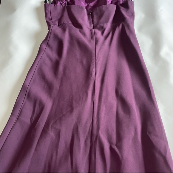 Elegant Michelangelo Purple Evening Dress - Picture 4 of 11